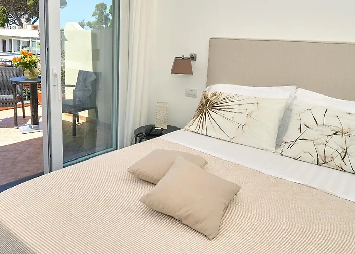 호텔 Victoria Place 3*