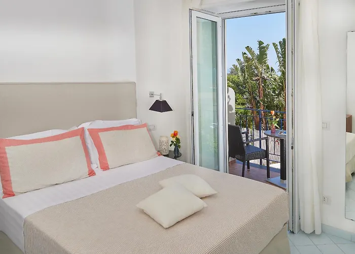 호텔 Victoria Place 3*