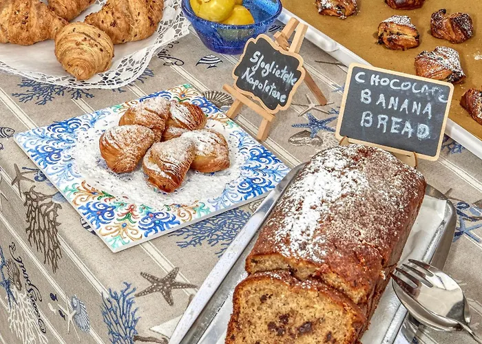 Victoria Place 아나카프리