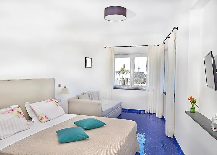 Hotel Victoria Place 3*