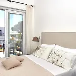 Victoria Place 3*