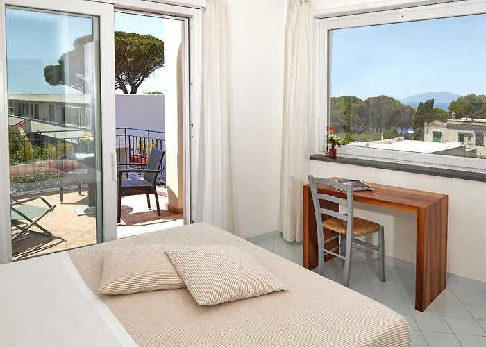 Hotel Victoria Place 3*