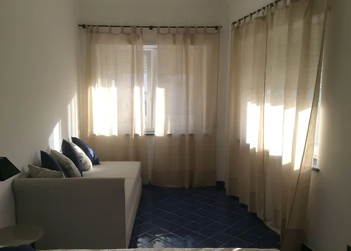 Victoria Place 3* אנה קאפרי